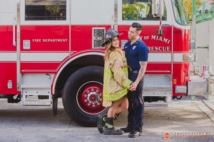 Miami Firefighter Engagement Session - Photography by Santy Martinez-14
